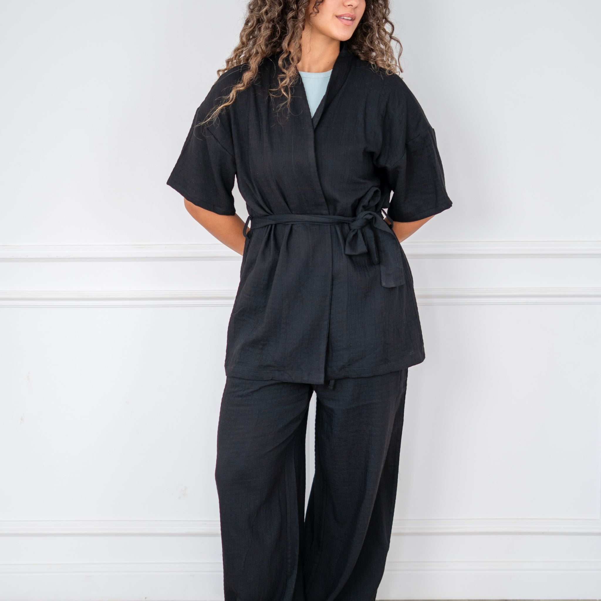 Black wrap around set